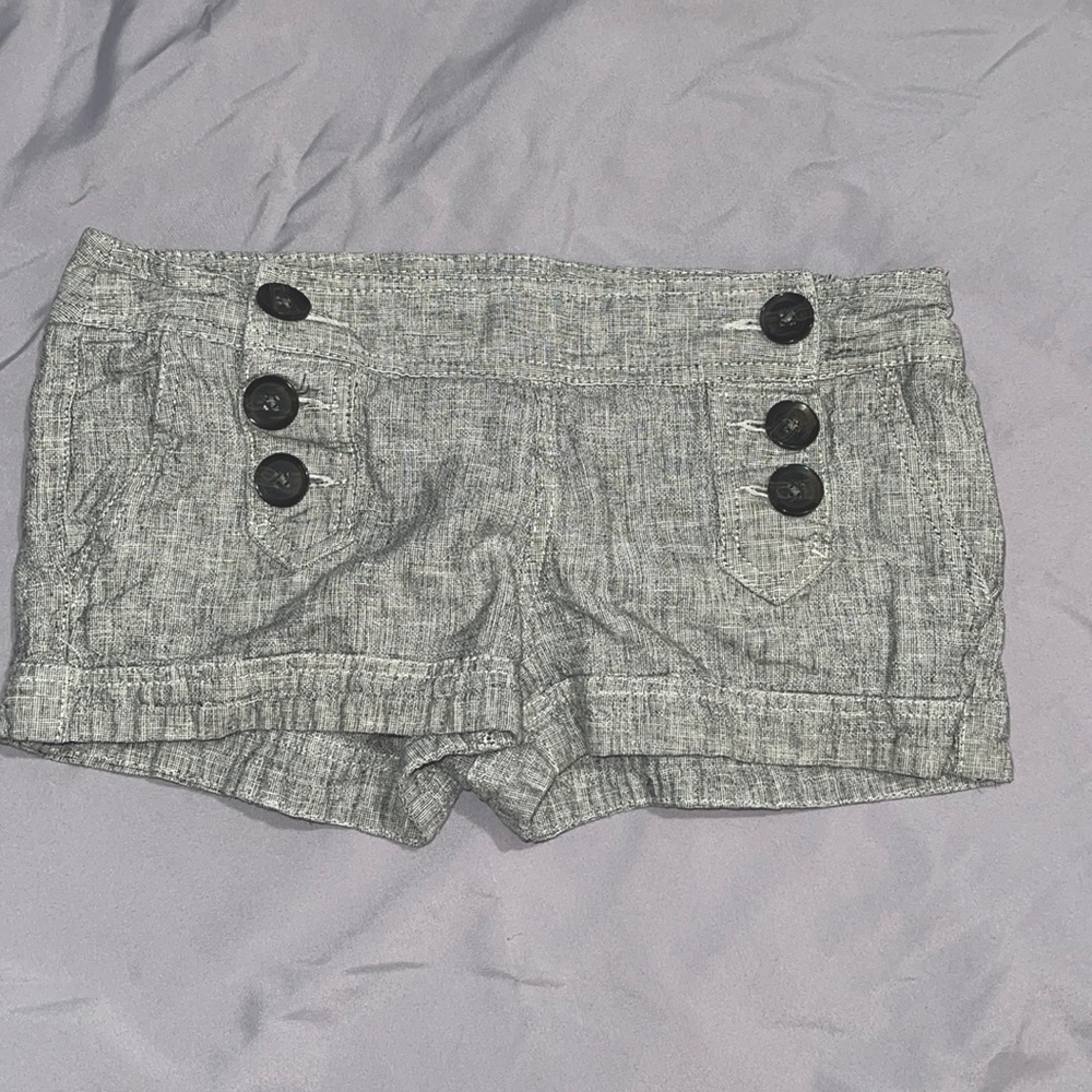 EXPRESS SHORTS